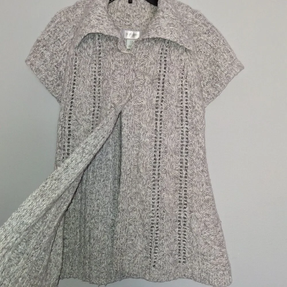 Motherhood Maternity Cardigan Women’s Medium Grey Knit Open Front Sweater - Picture 3 of 14